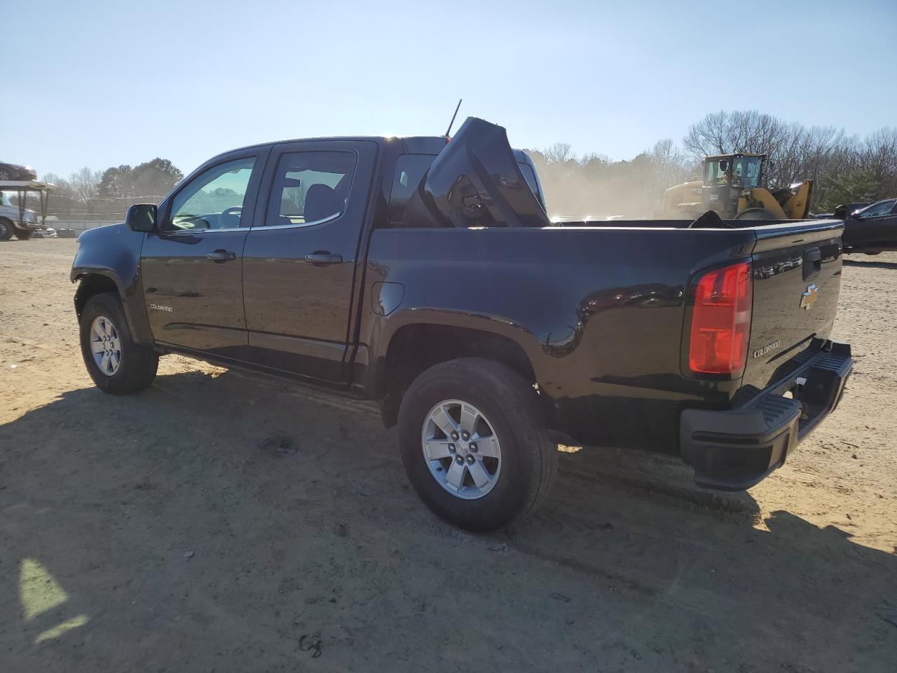 2018 Chevrolet Colorado - Image 2