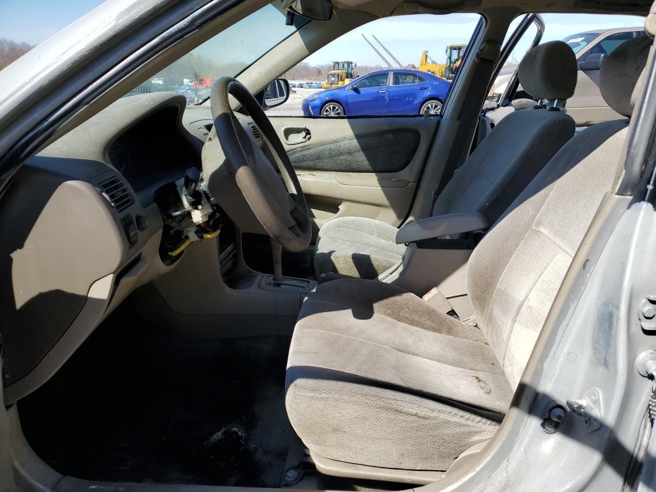 2001 Toyota Corolla Ce - Фото 7