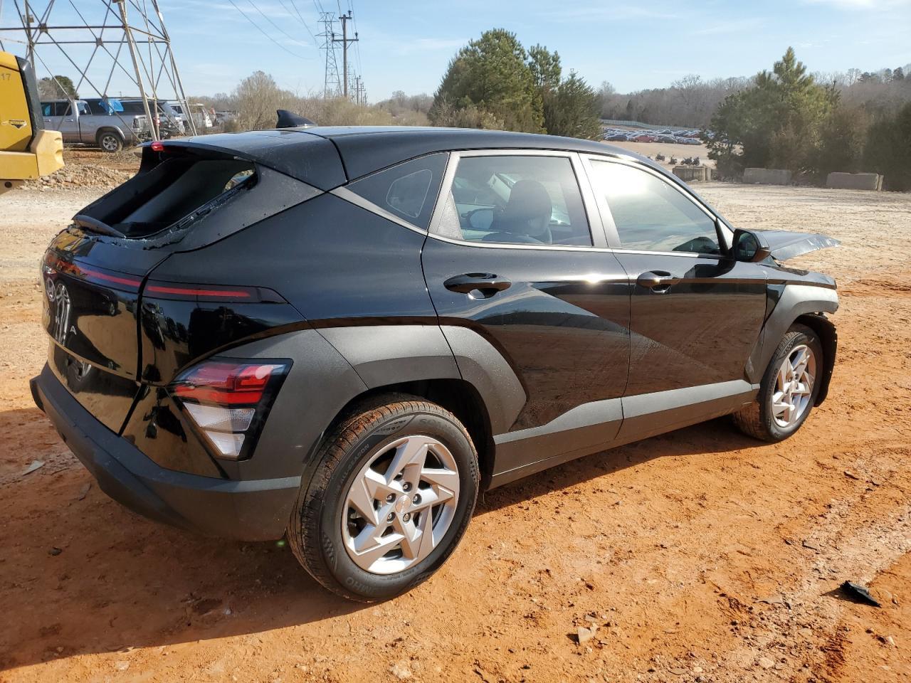 2025 Hyundai Kona Se - Фото 3