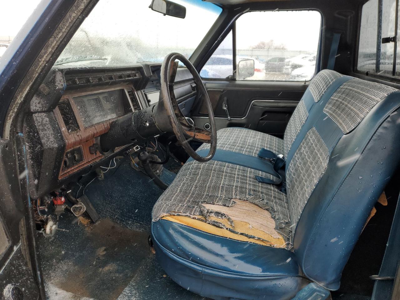 1983 Ford F150 - Image 7