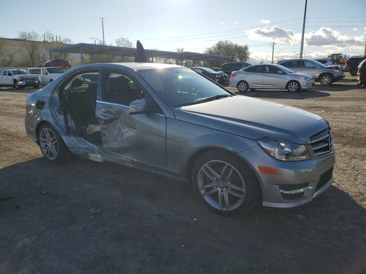 2014 Mercedes-Benz C 250 - Image 4