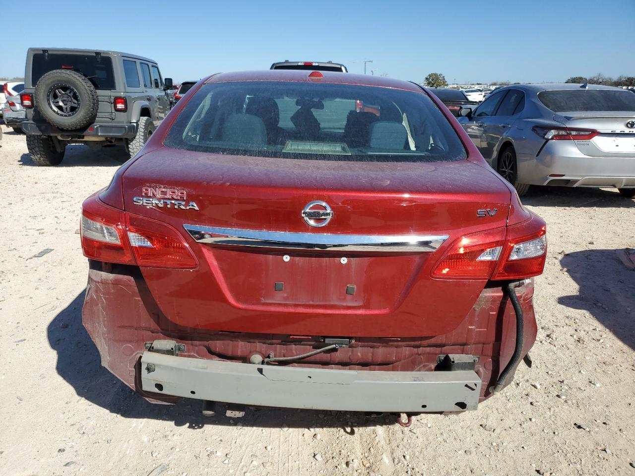 2019 Nissan Sentra S - Фото 6