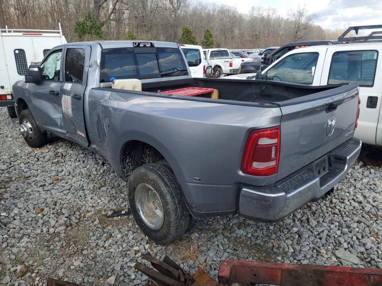 2024 Ram 3500 Tradesman - Фото 2