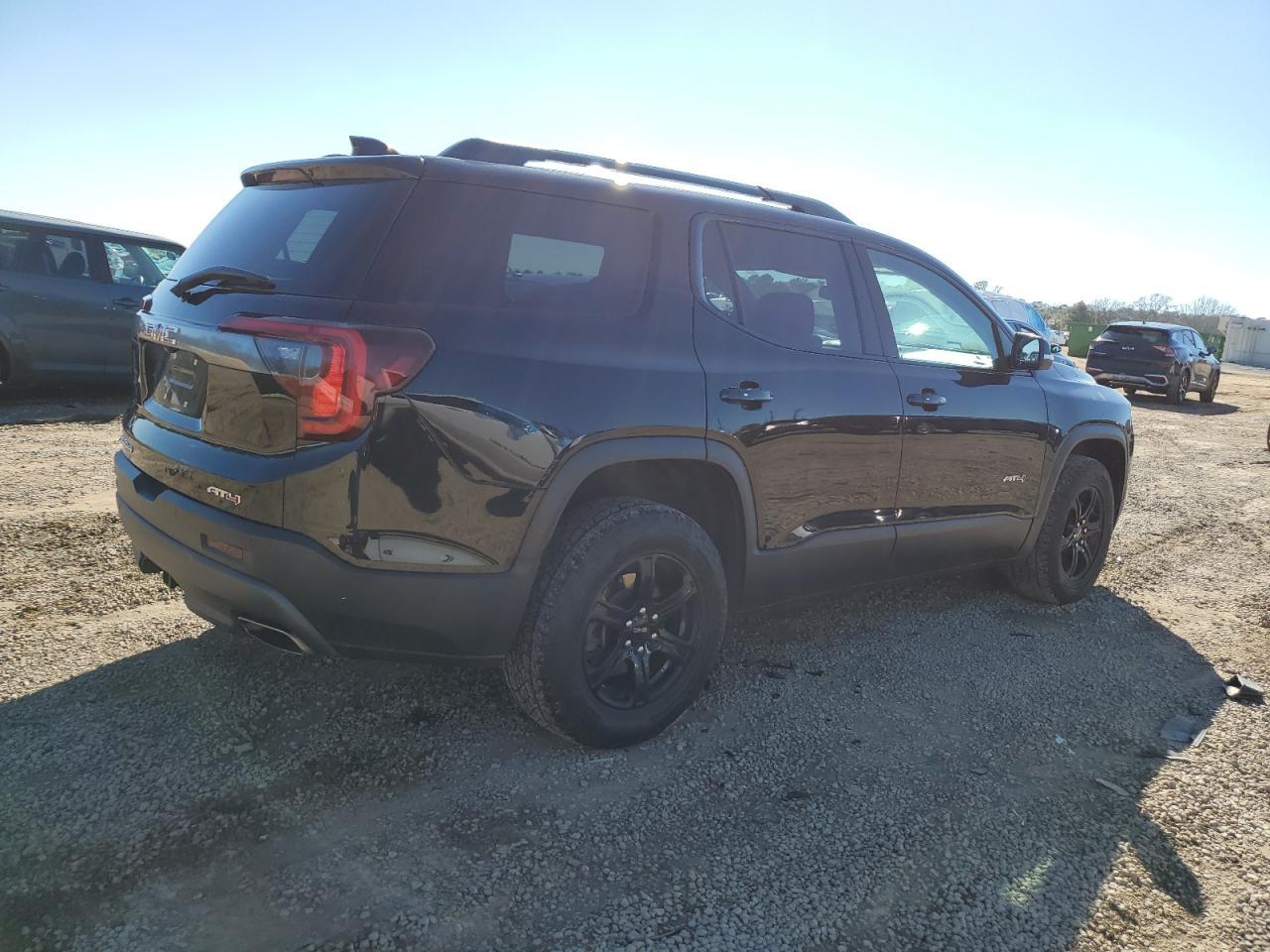 2021 GMC Acadia At4 - Фото 3