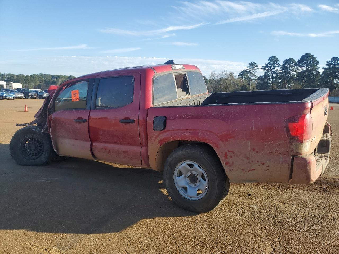 2019 Toyota Tacoma - Фото 2