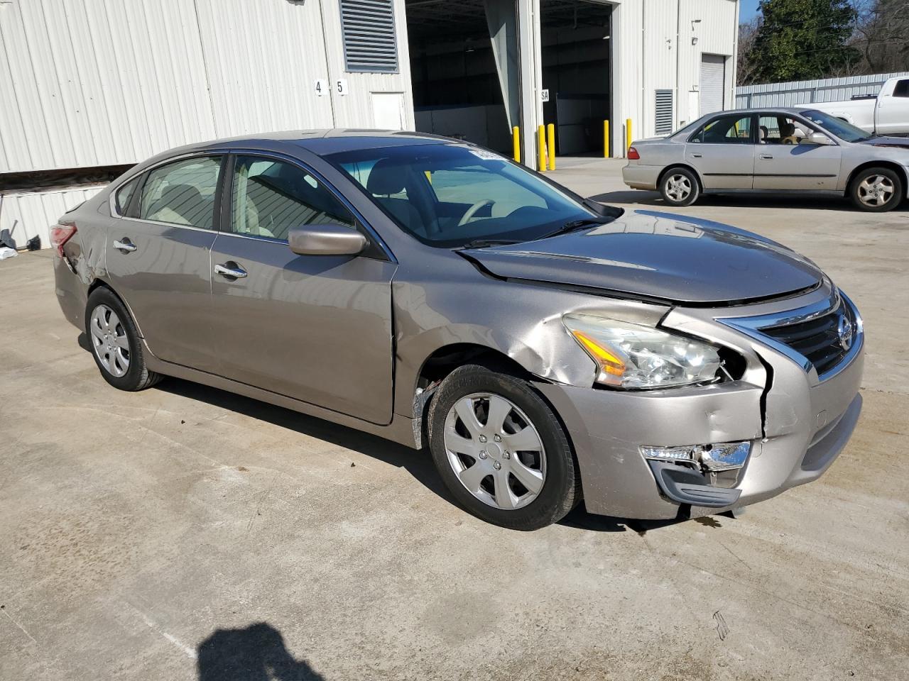 2013 Nissan Altima 2.5 - Фото 4