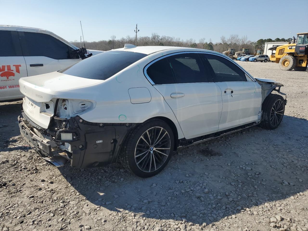 2021 BMW 530 I - Image 3