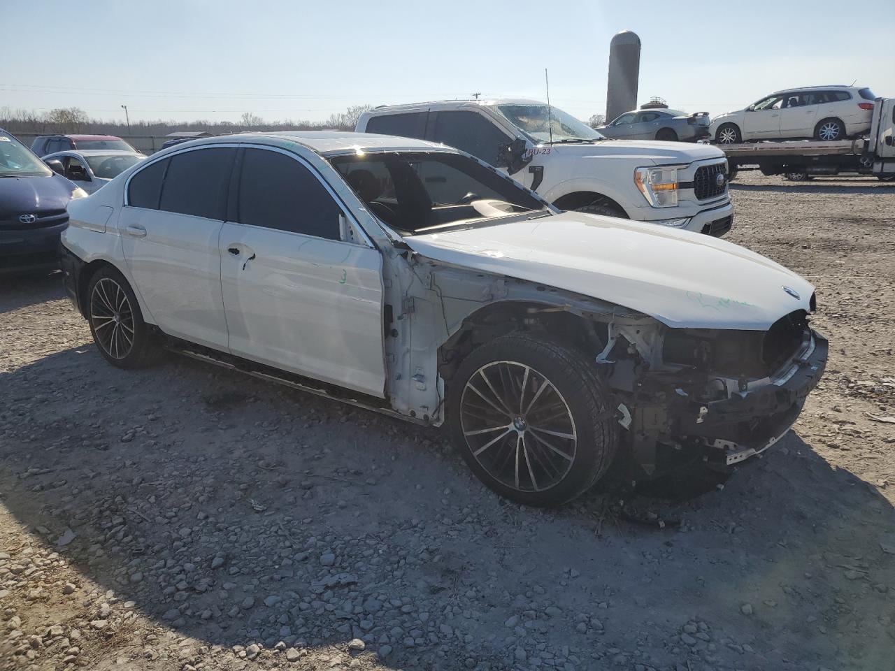2021 BMW 530 I - Image 4