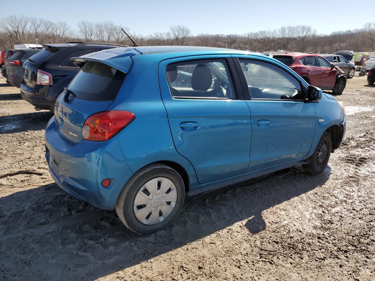 2015 Mitsubishi Mirage De - Фото 3
