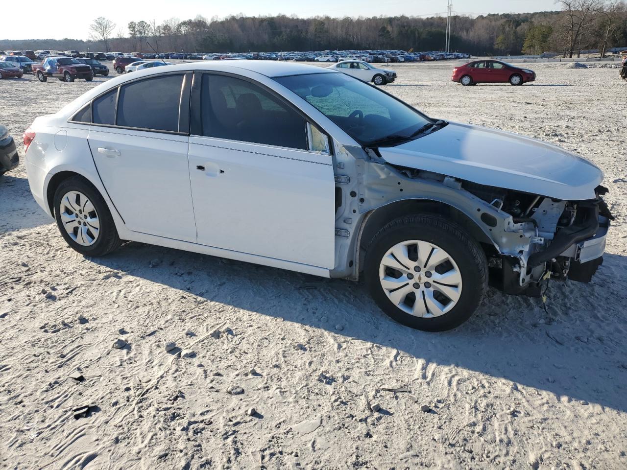 2015 Chevrolet Cruze Ls - Image 4