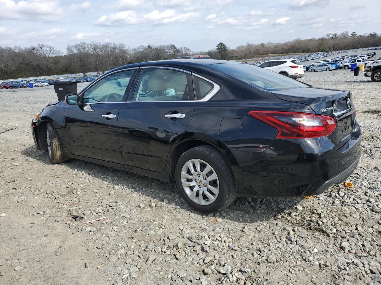 2017 Nissan Altima 2.5 - Image 2