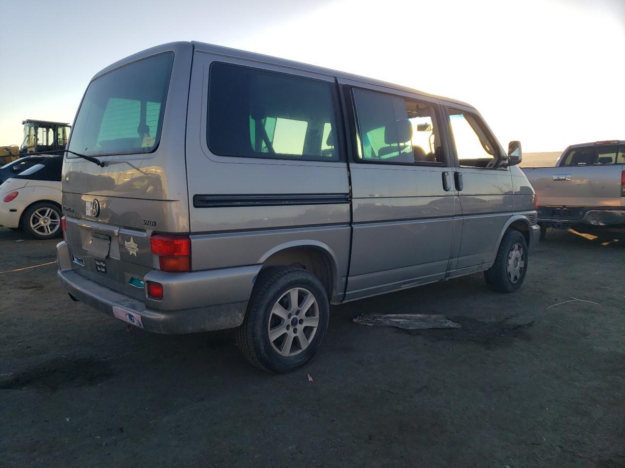 2000 Volkswagen Eurovan Mv - Image 3