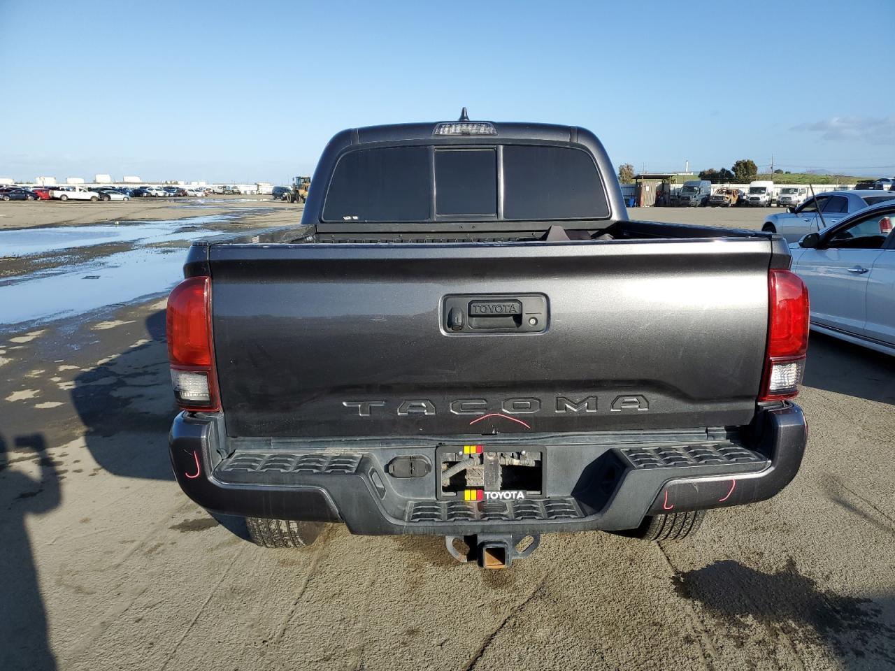 2020 Toyota Tacoma Sr5 V6 - Фото 6