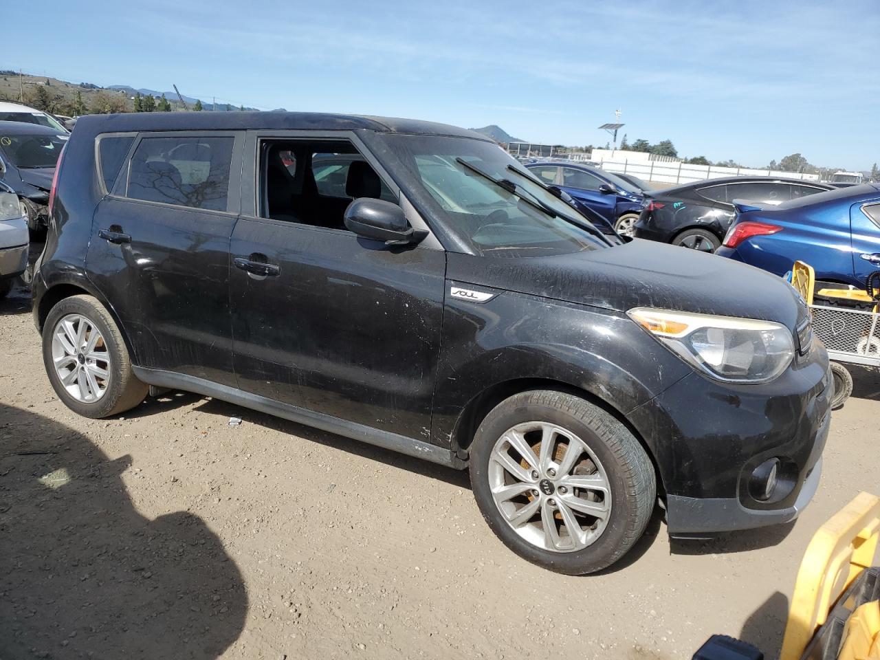 2017 Kia Soul + - Фото 4