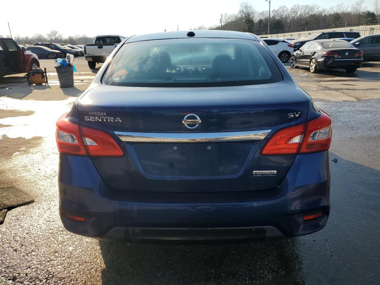 2019 Nissan Sentra S - Фото 6