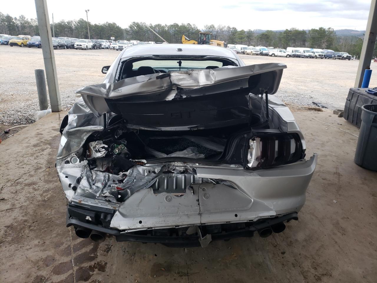 2019 Ford Mustang - Image 6