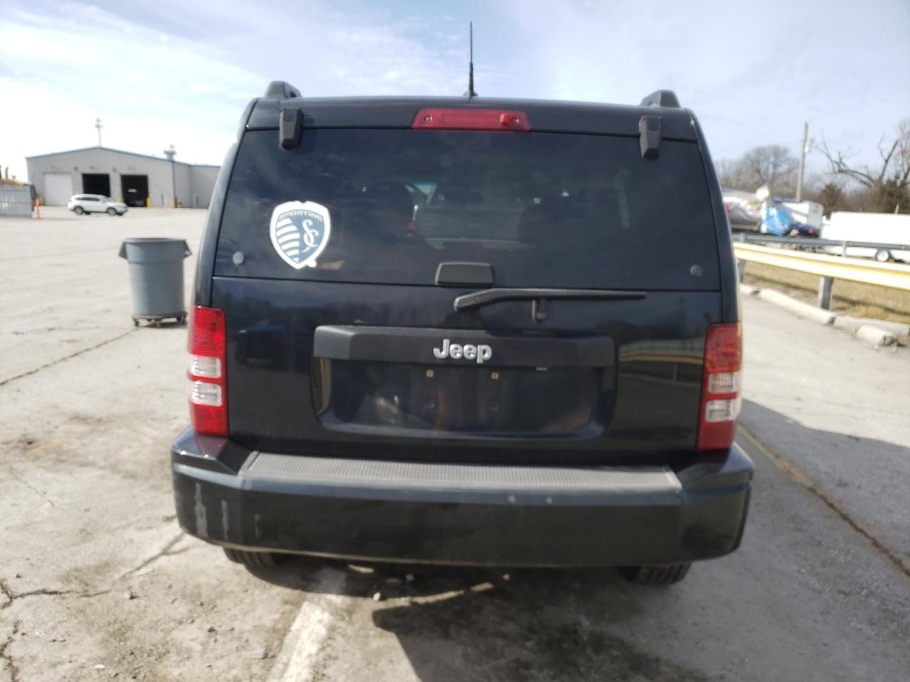 2010 Jeep Liberty Sport - Image 6