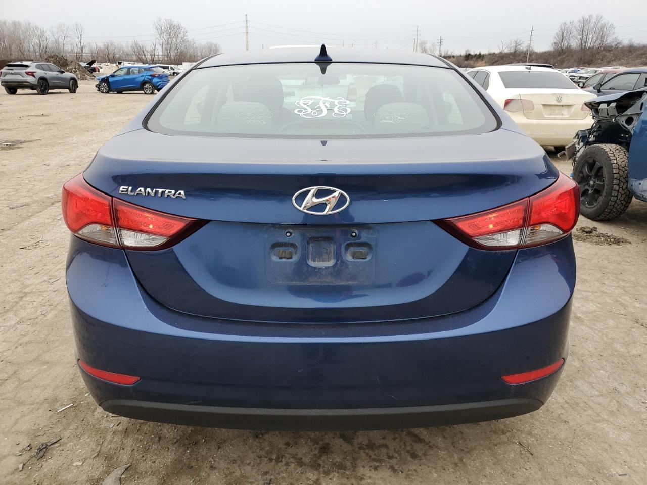2015 Hyundai Elantra Se - Фото 6