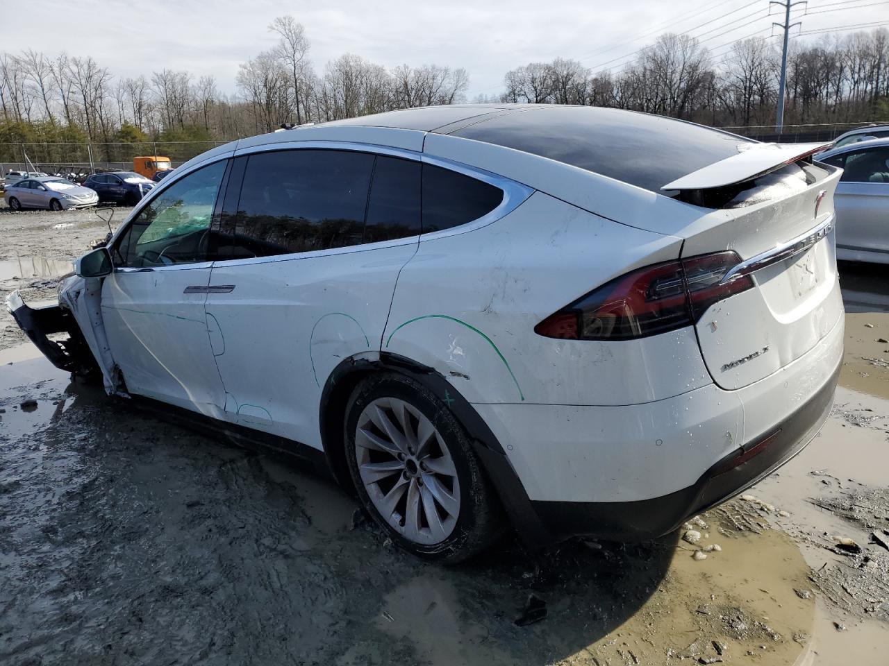 2016 Tesla Model X - Фото 2