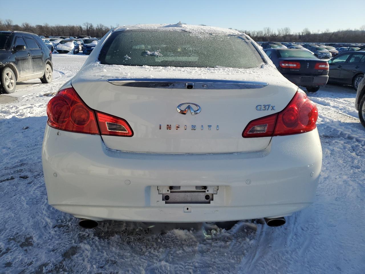 2013 Infiniti G37 - Image 6