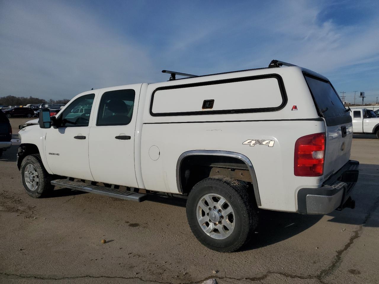 2013 Chevrolet Silverado K2500 Heavy Duty - Фото 2