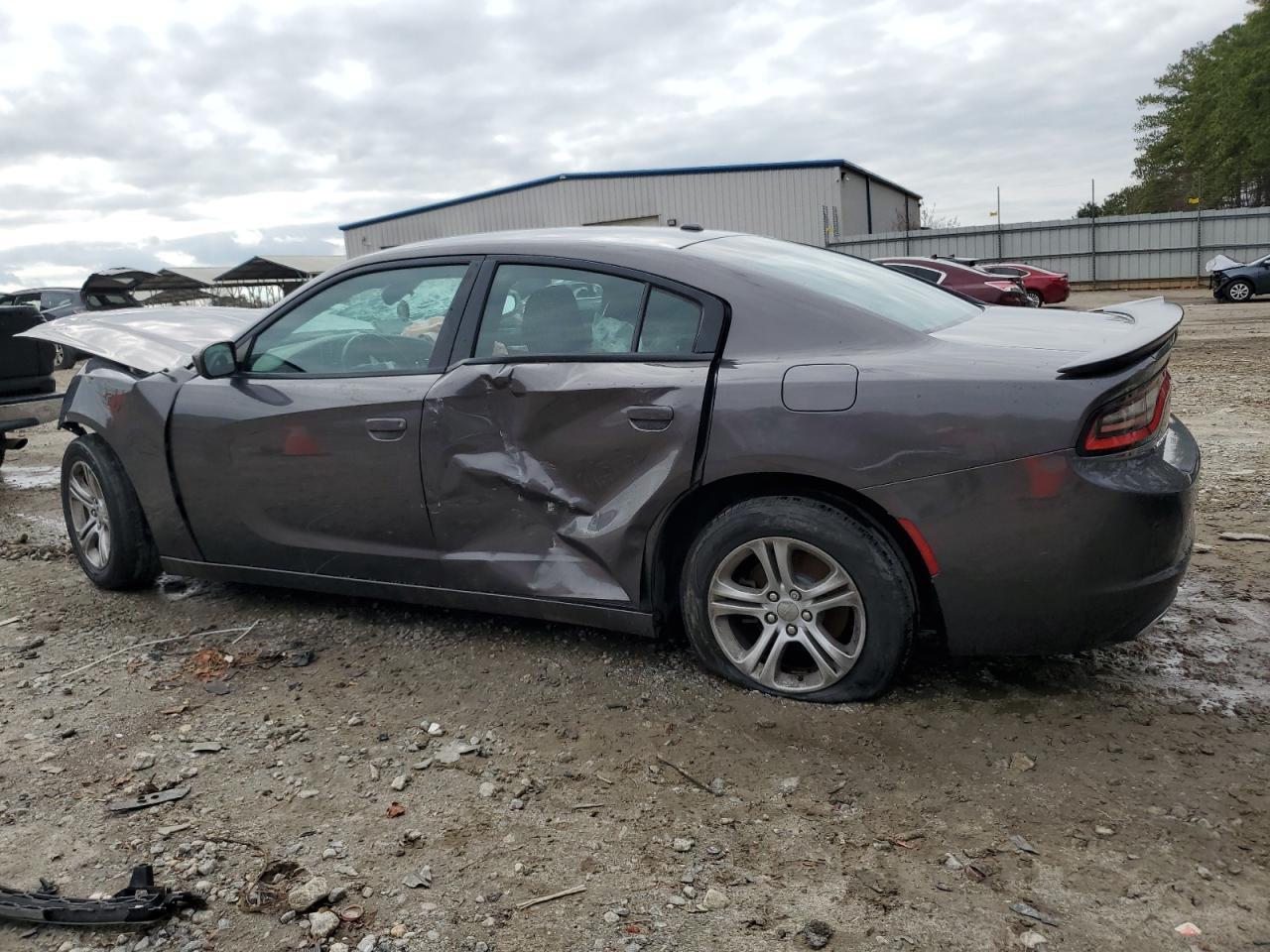 2015 Dodge Charger Se - Image 2