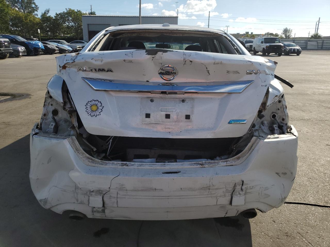2014 Nissan Altima 2.5 - Фото 6