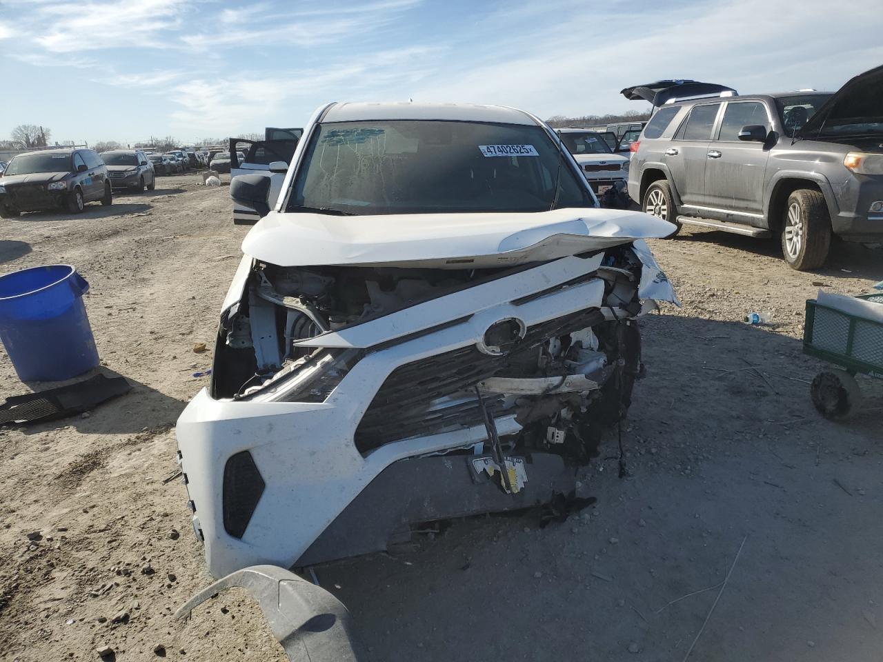 2022 Toyota Rav4 Le - Фото 5