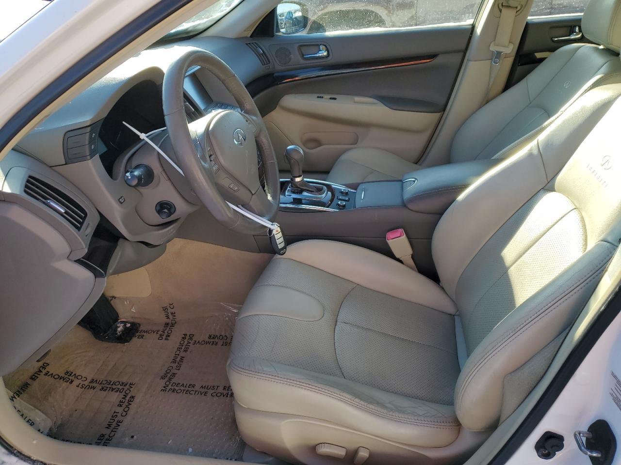 2013 Infiniti G37 - Image 7