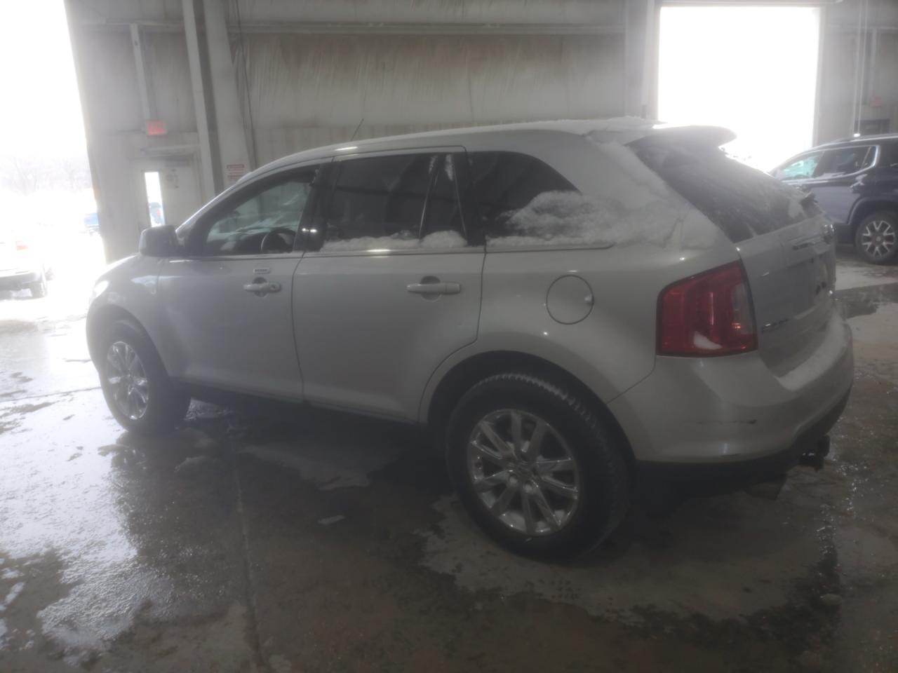 2011 Ford Edge Limited - Image 2