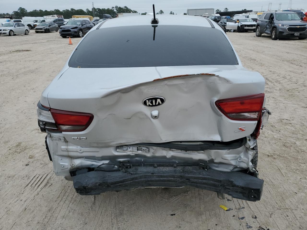 2021 Kia Rio Lx - Image 6