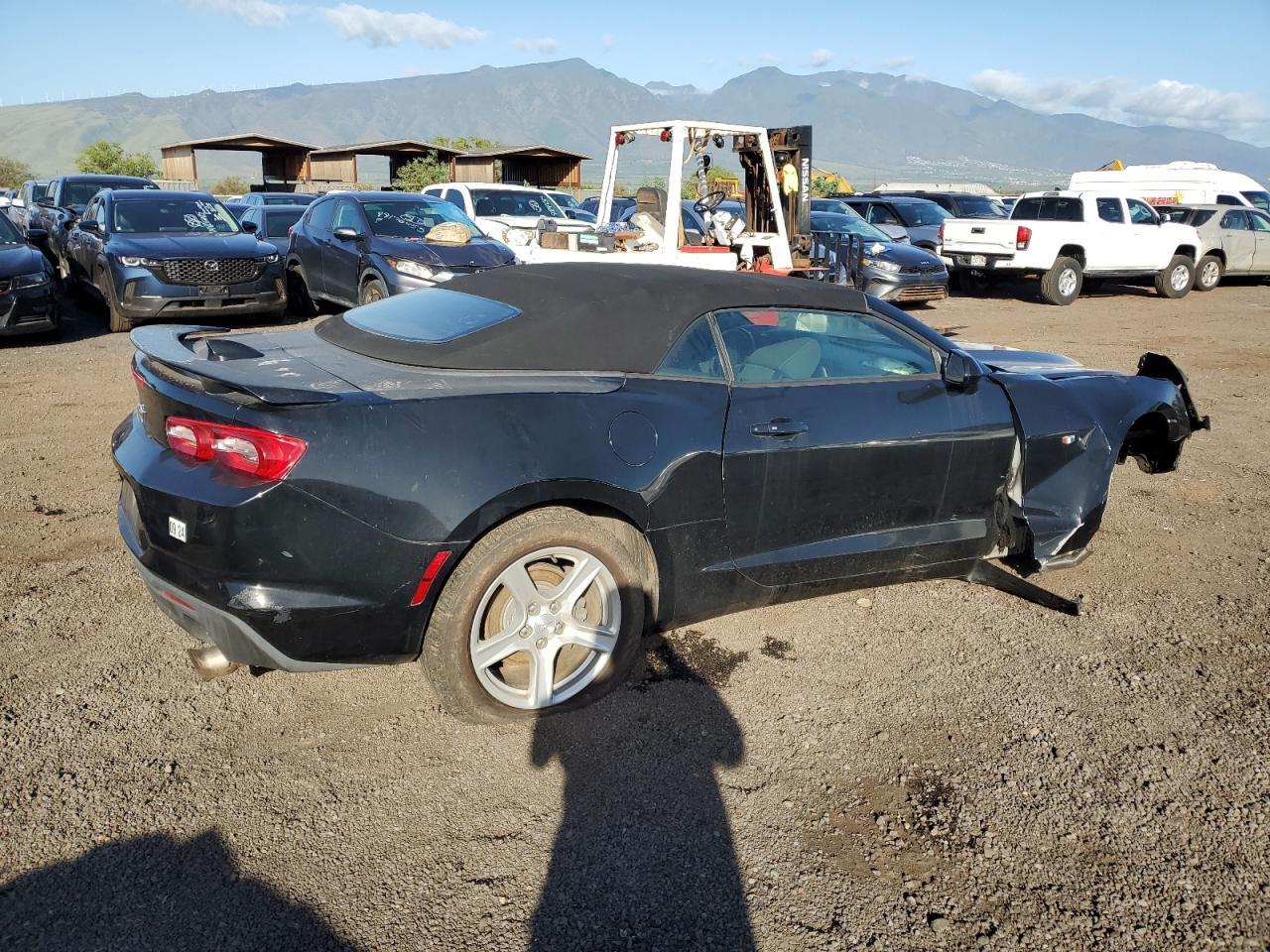 2019 Chevrolet Camaro Ls - Image 3