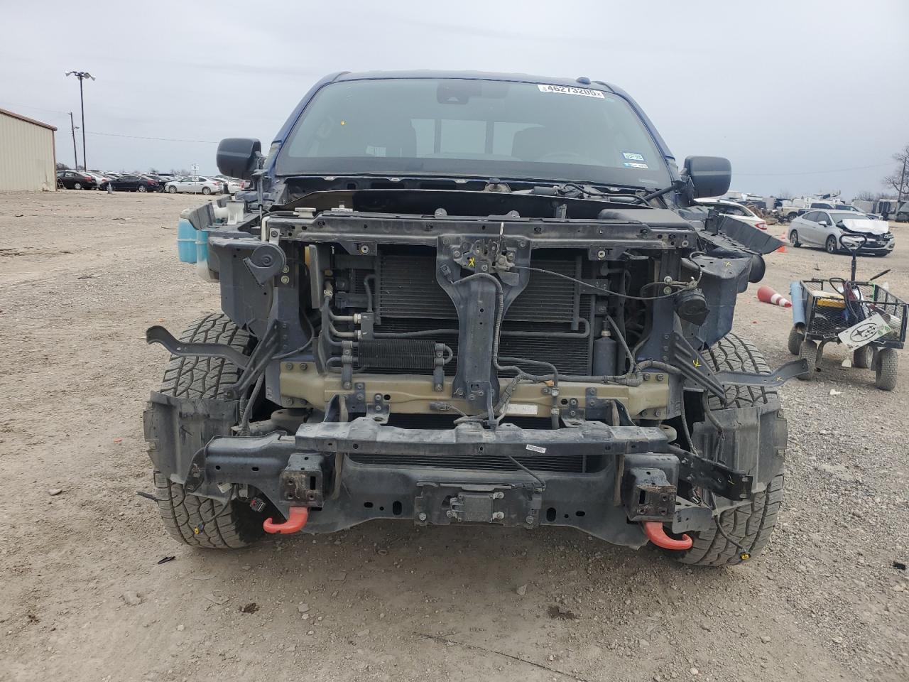 2021 Nissan Titan Sv - Image 5