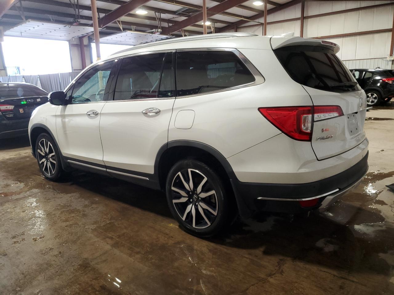 2020 Honda Pilot Elite - Фото 2