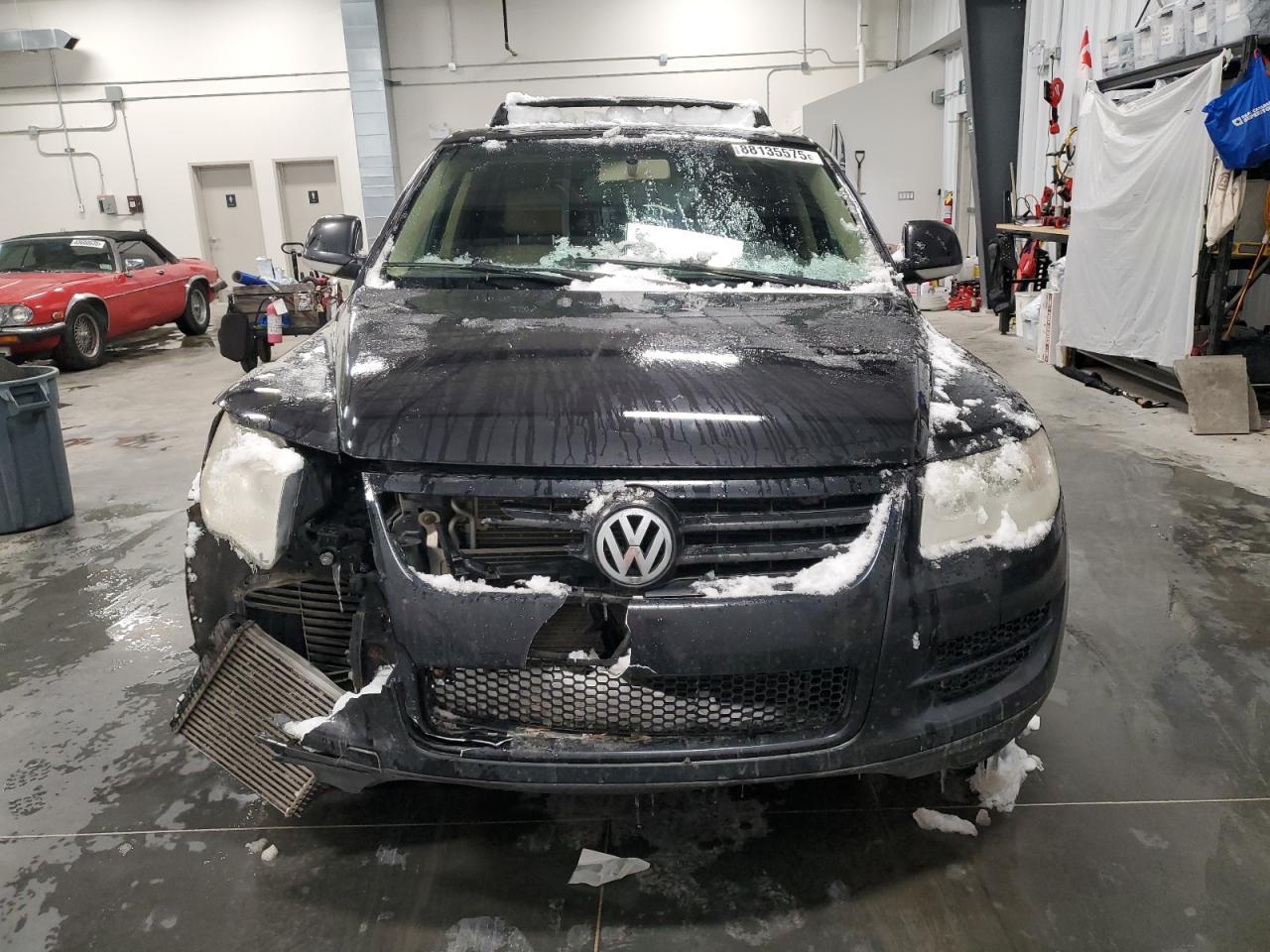 2010 Volkswagen Touareg Tdi - Image 5