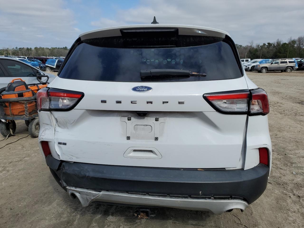 2021 Ford Escape Se - Фото 6