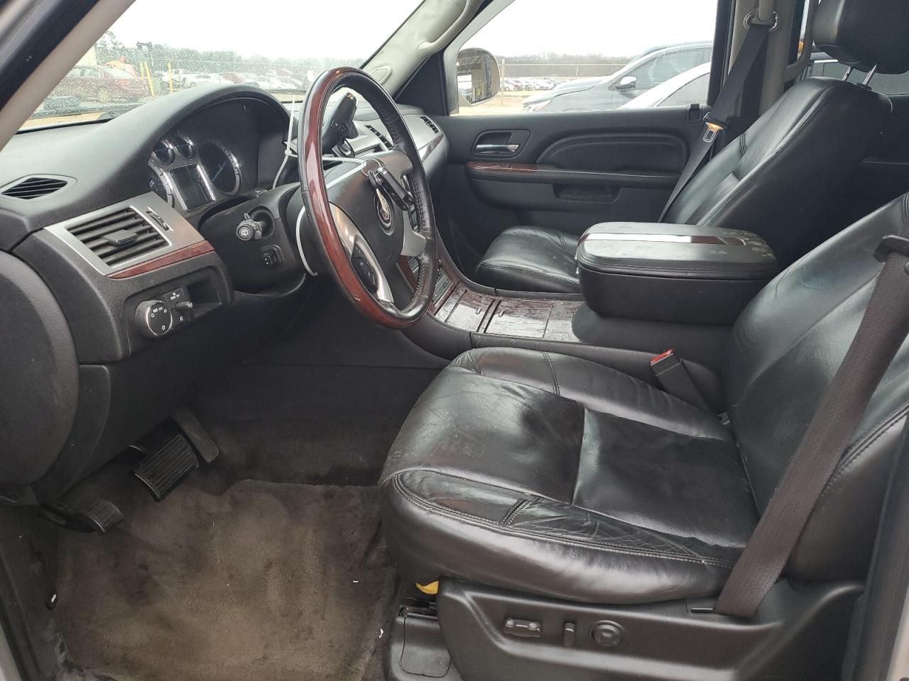 2011 Cadillac Escalade Premium - Фото 7