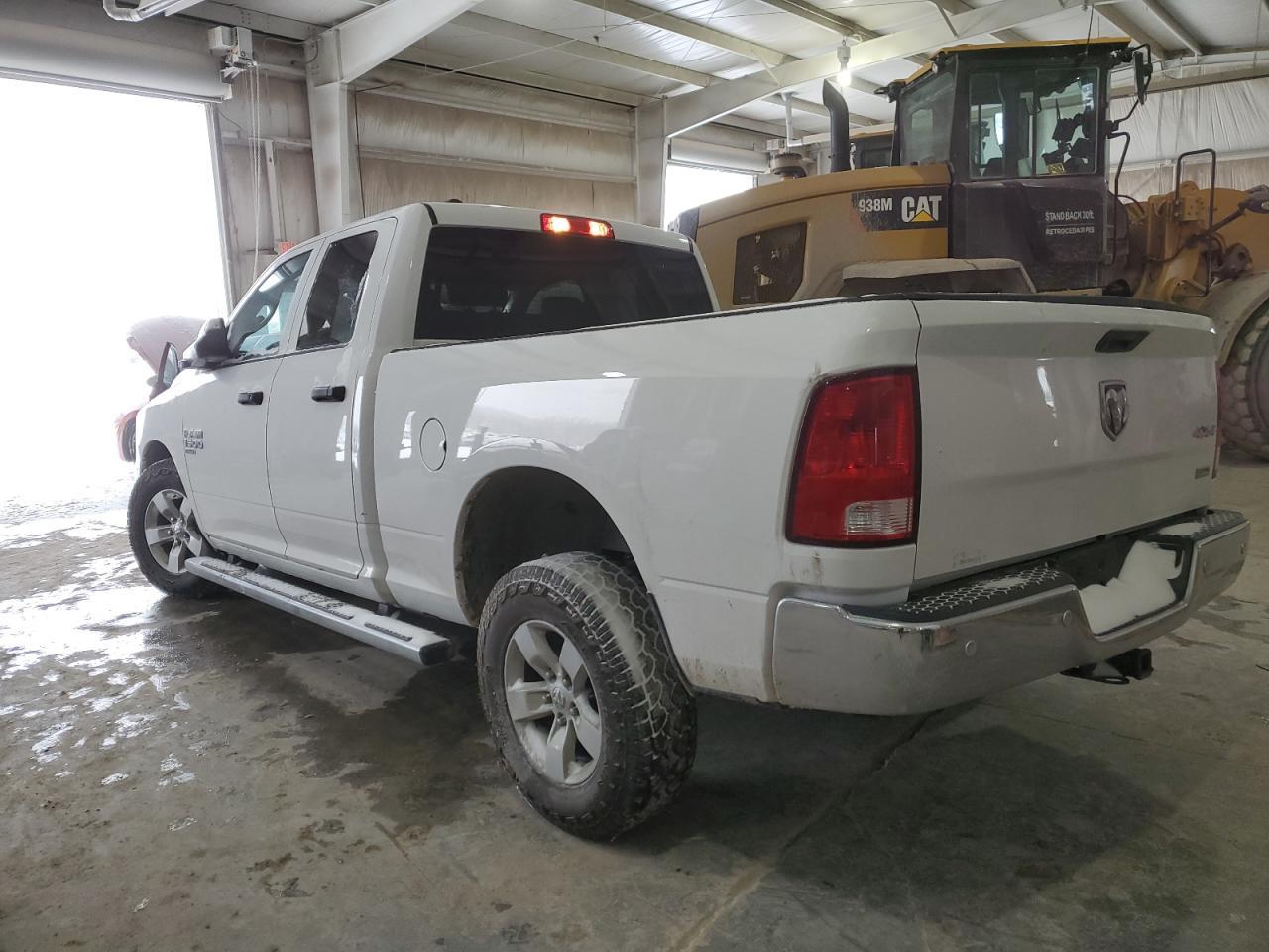 2019 Ram 1500 Classic Tradesman - Фото 2