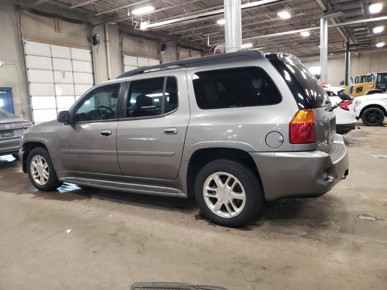 2006 GMC Envoy Denali Xl - Фото 2