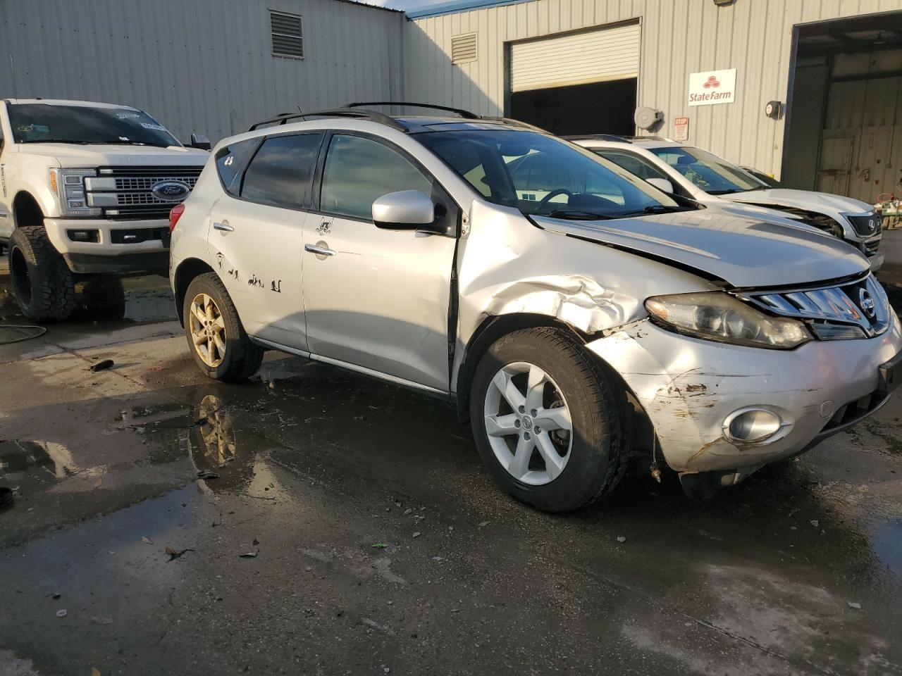 2010 Nissan Murano S - Фото 4