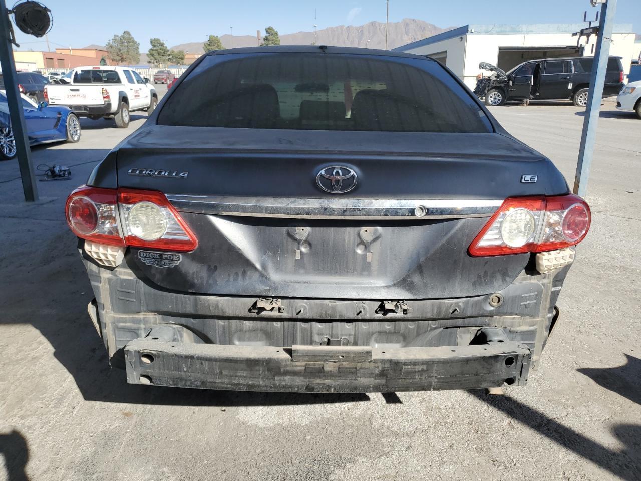 2011 Toyota Corolla Base - Фото 6