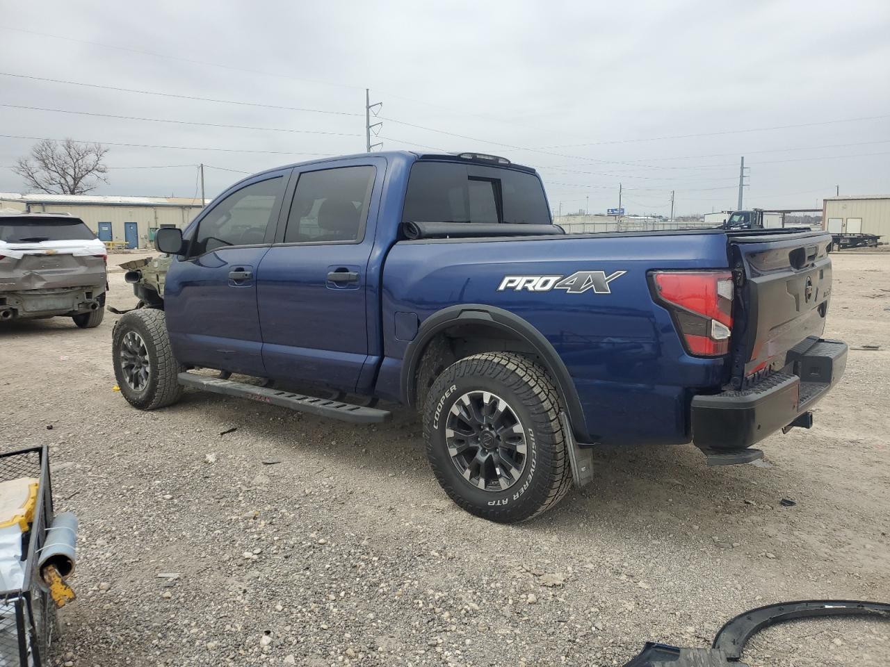 2021 Nissan Titan Sv - Image 2