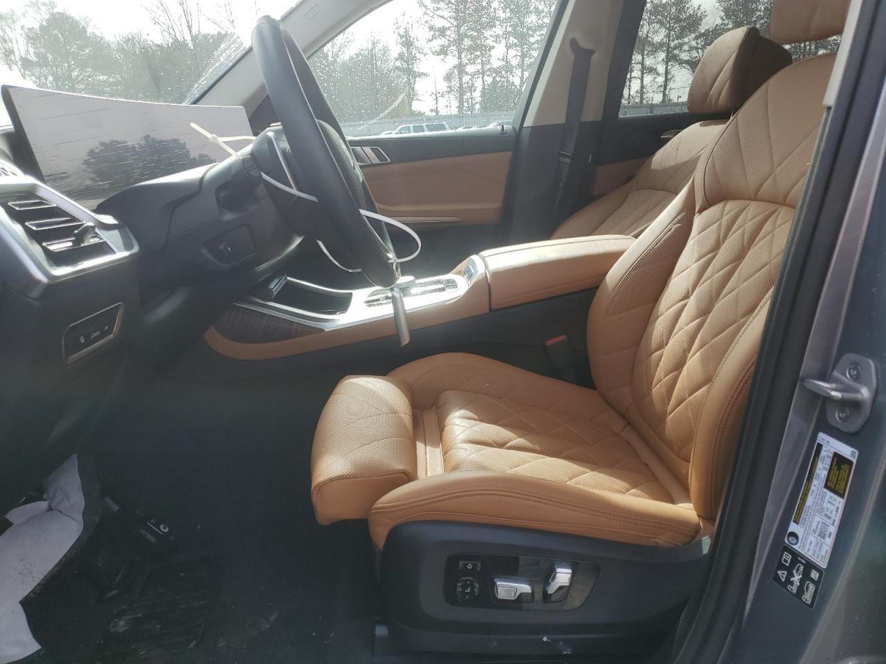 2024 BMW X7 xDrive40I - Image 7