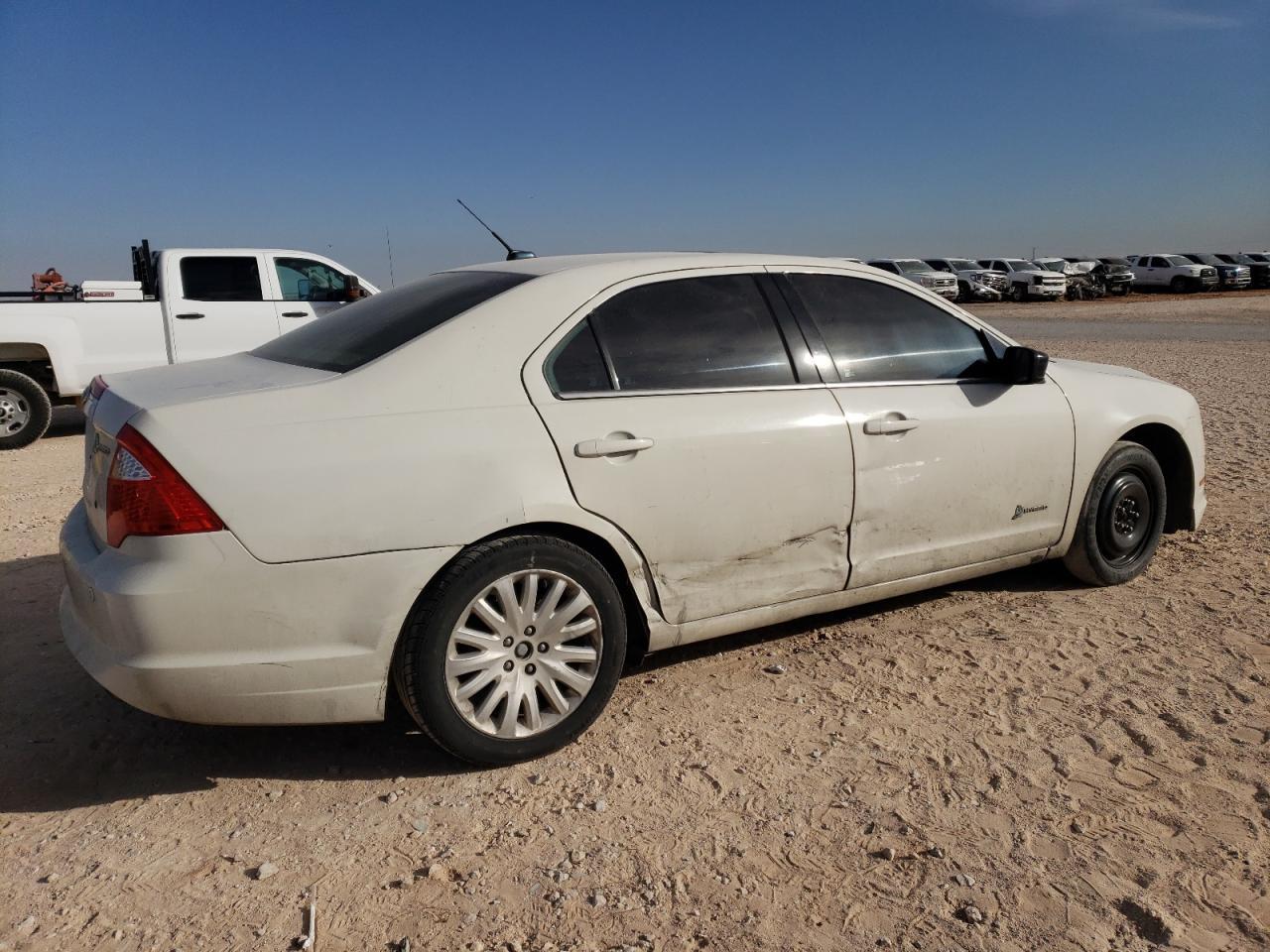 2012 Ford Fusion Hybrid - Image 3