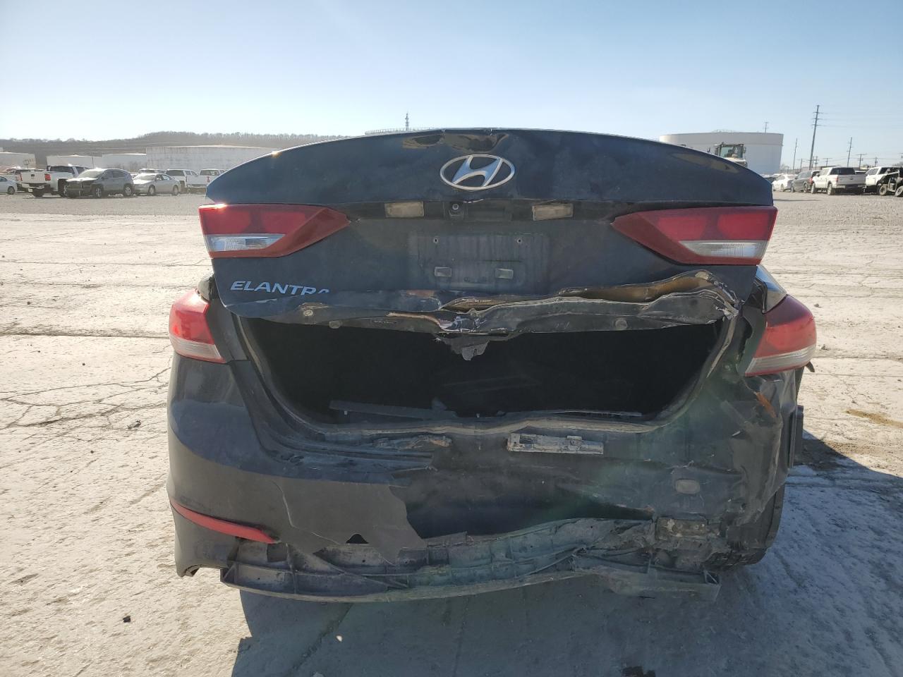 2017 Hyundai Elantra Se - Фото 6