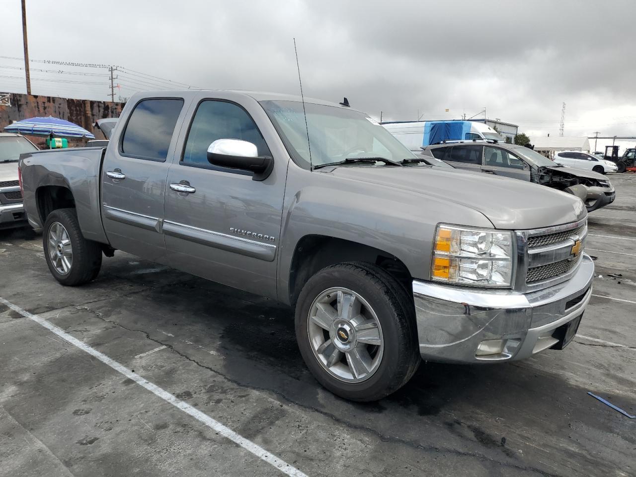 2013 Chevrolet Silverado C1500 Lt - Image 4