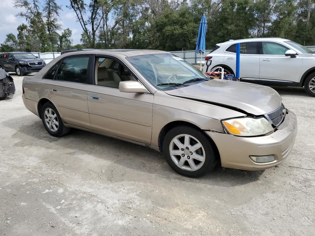 2001 Toyota Avalon Xls - Image 4