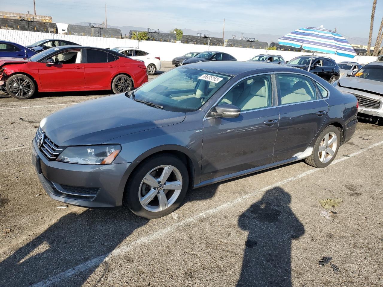 2014 Volkswagen Passat S