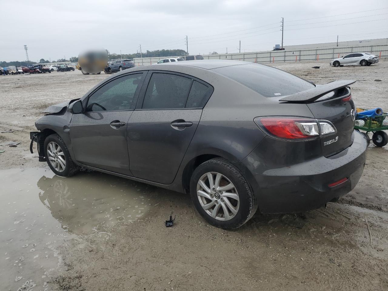2013 Mazda 3 I - Image 2
