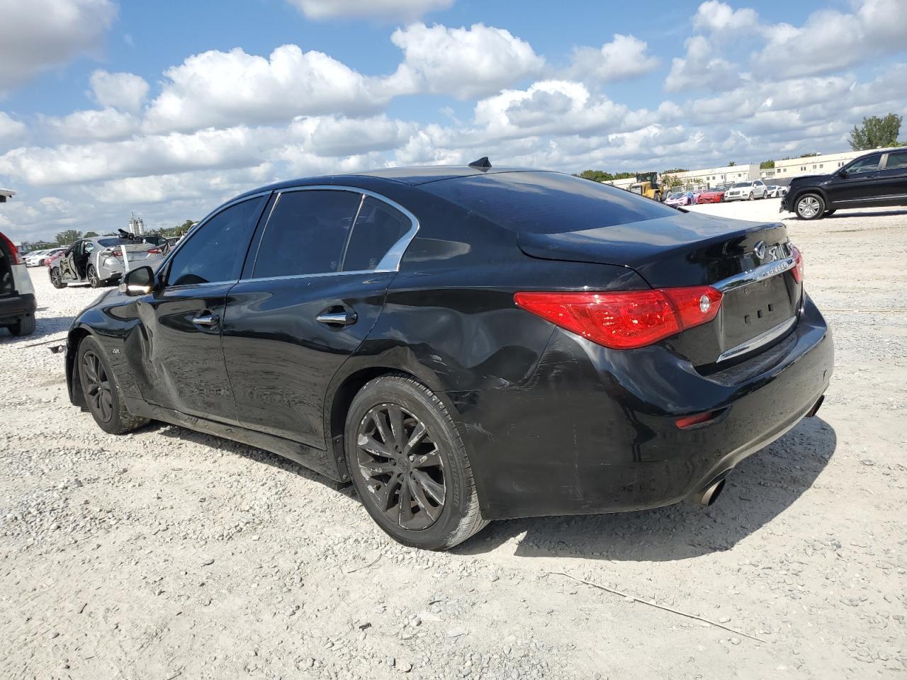 2017 Infiniti Q50 Base - Фото 2